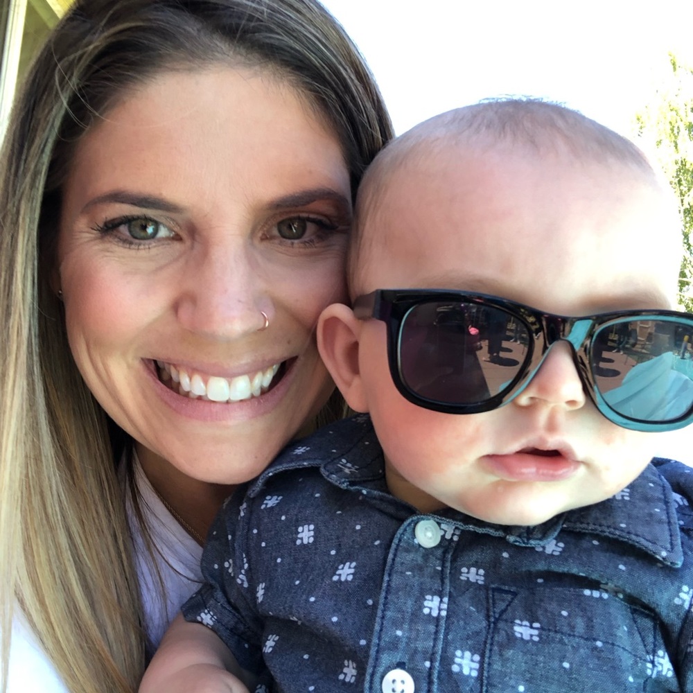 Meet your Posher, Chloe